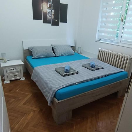 Novi Sad Apartman Tenigo エクステリア 写真